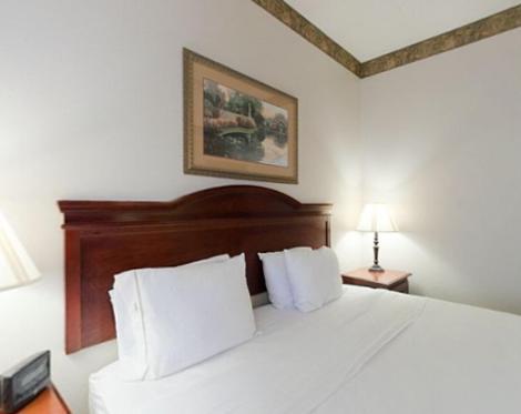 Holiday Inn Express Hotel & Suites Laurinburg By Ihg Rum bild