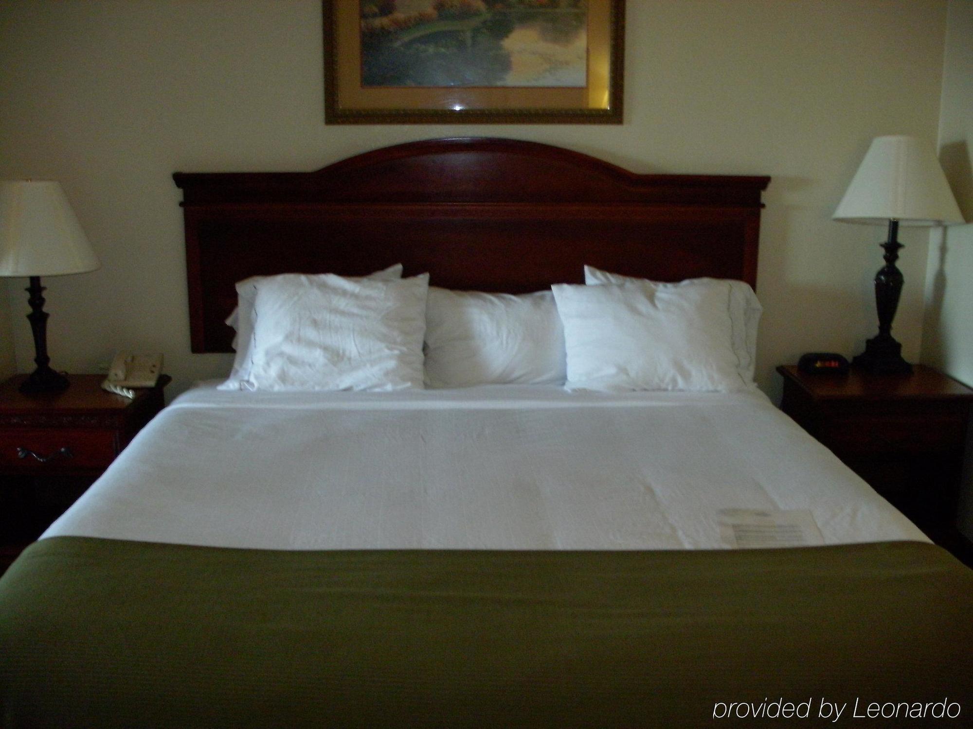 Holiday Inn Express Hotel & Suites Laurinburg By Ihg Rum bild